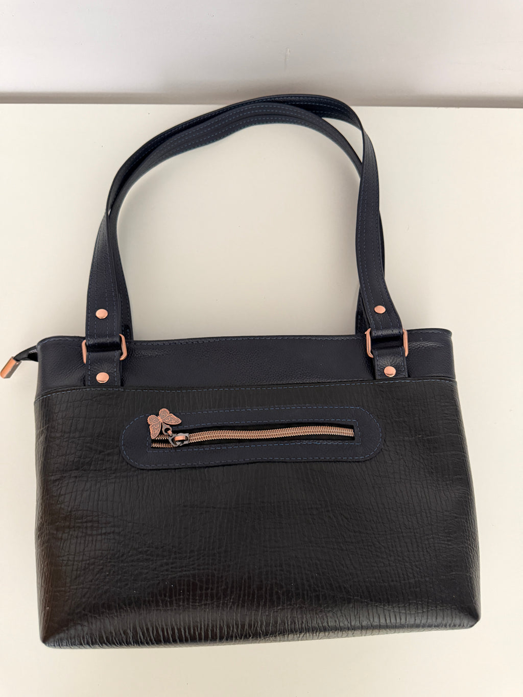 The Jeannie Leather Bag