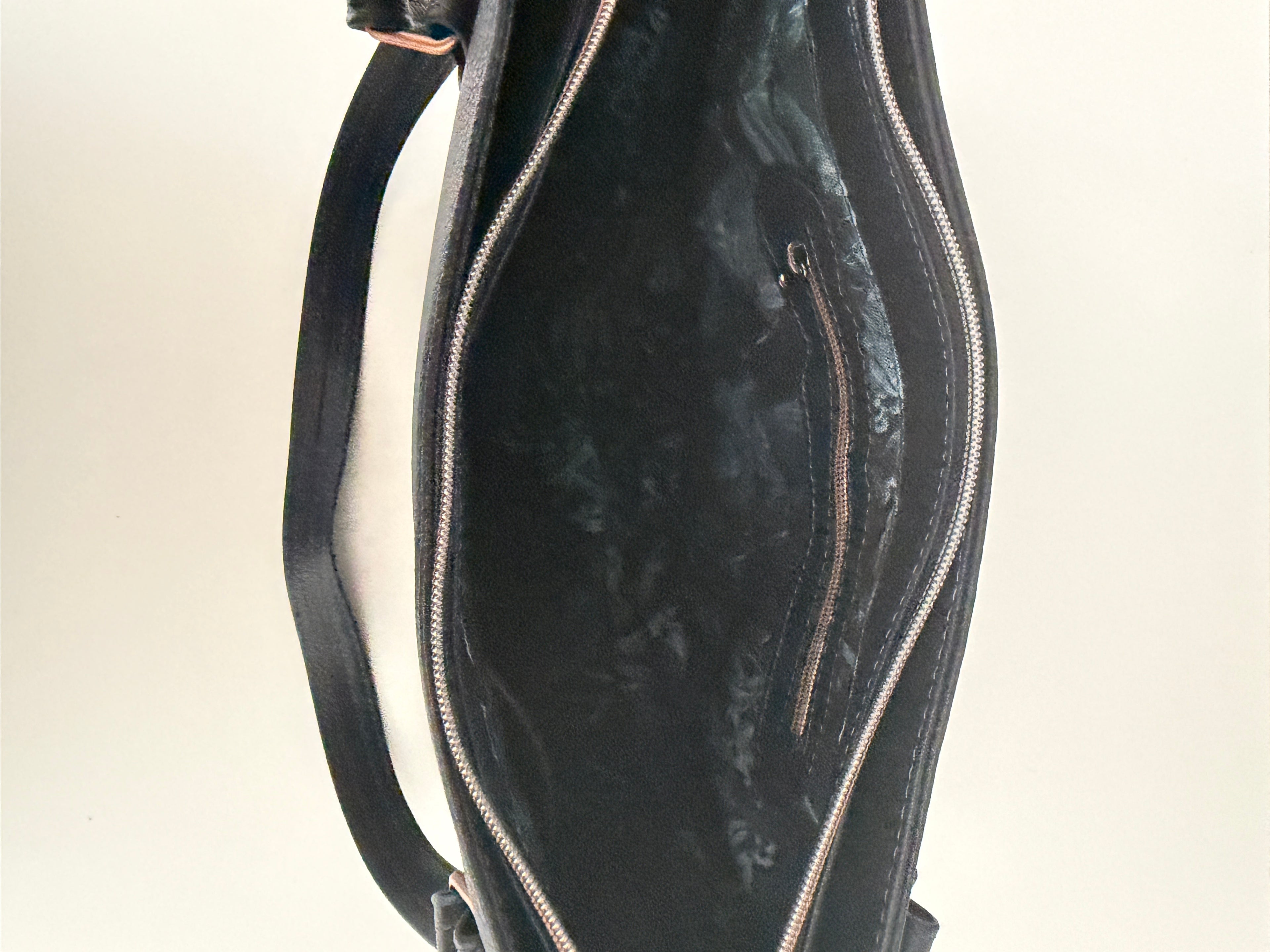 The Jeannie Leather Bag