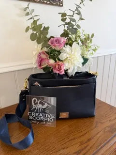 The Zynah Crossbody Bag - Leather