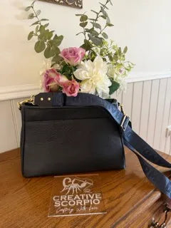 The Zynah Crossbody Bag - Leather