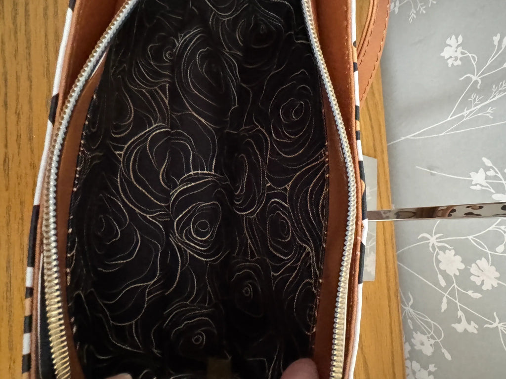The Aries Crossbody Bag