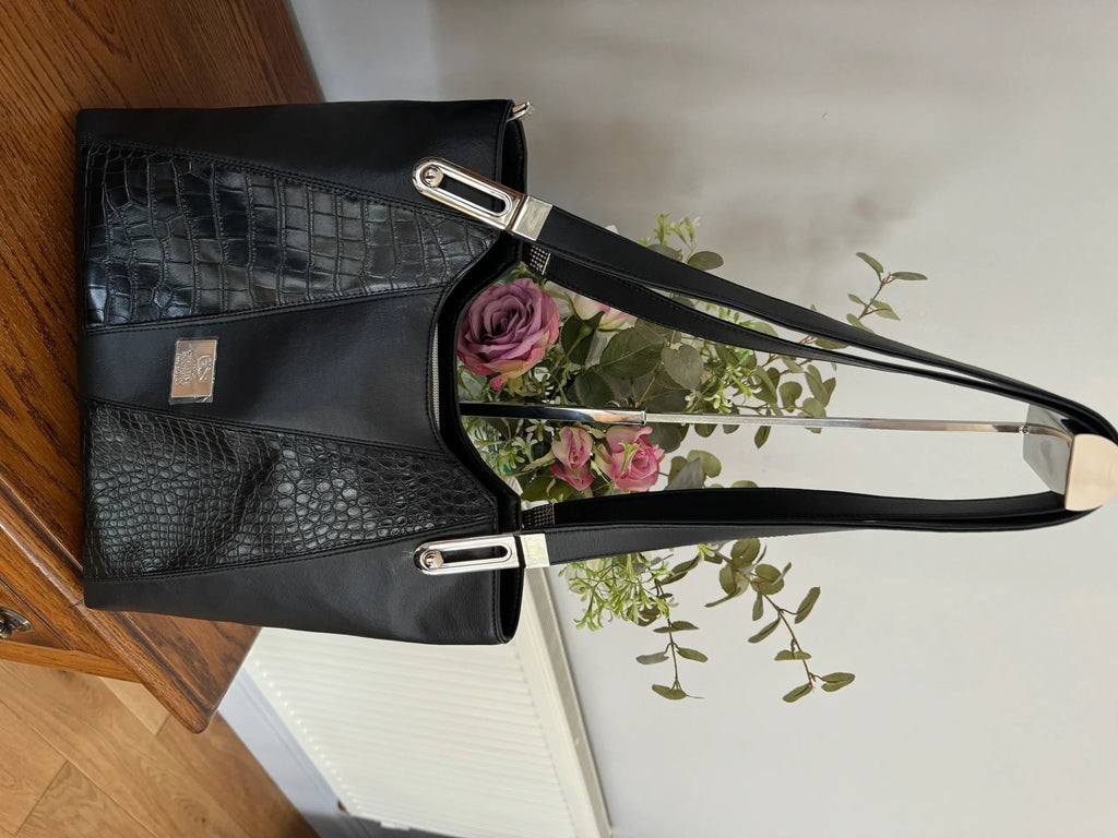 The Alaula Handbag