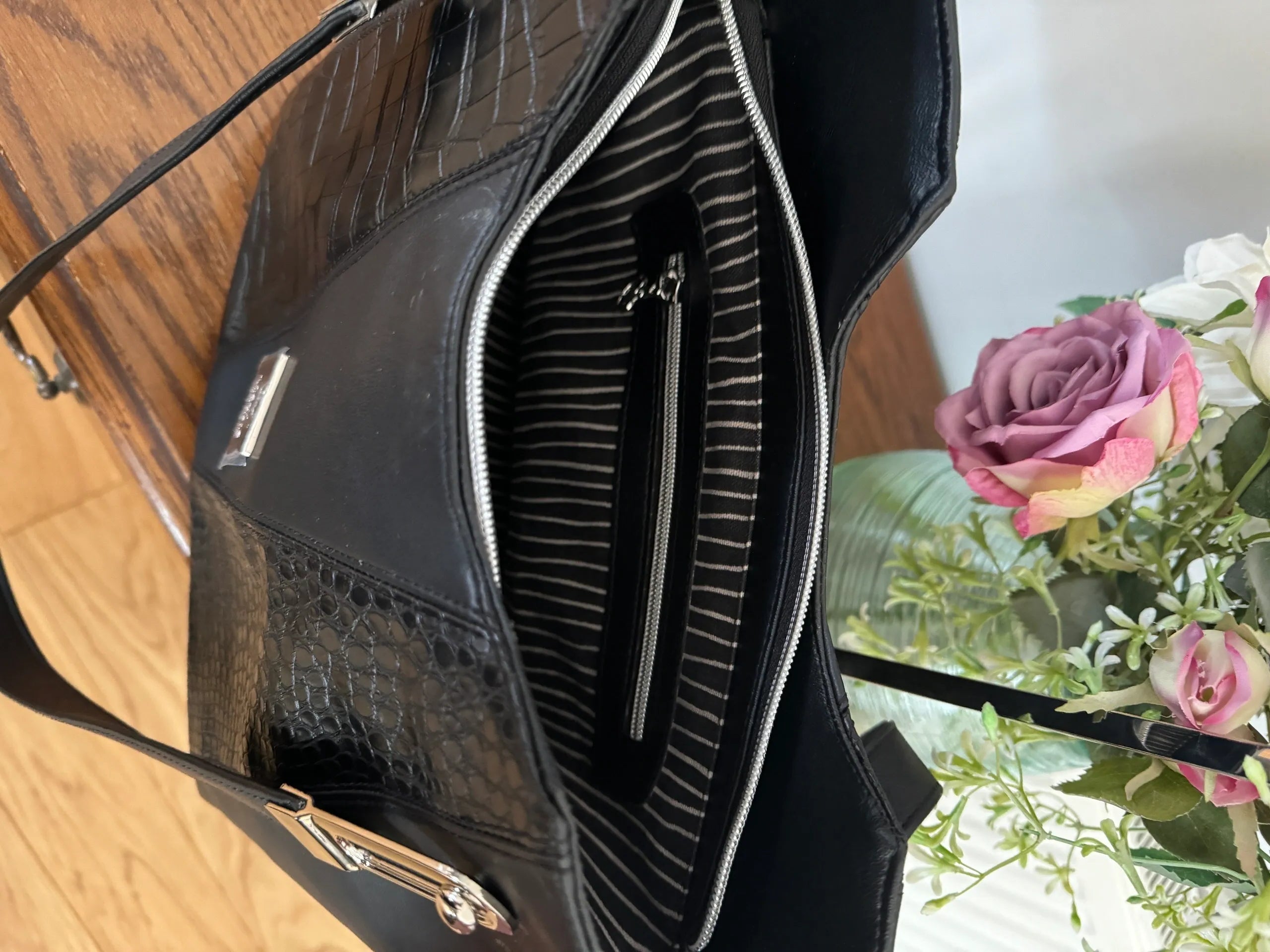 The Alaula Handbag