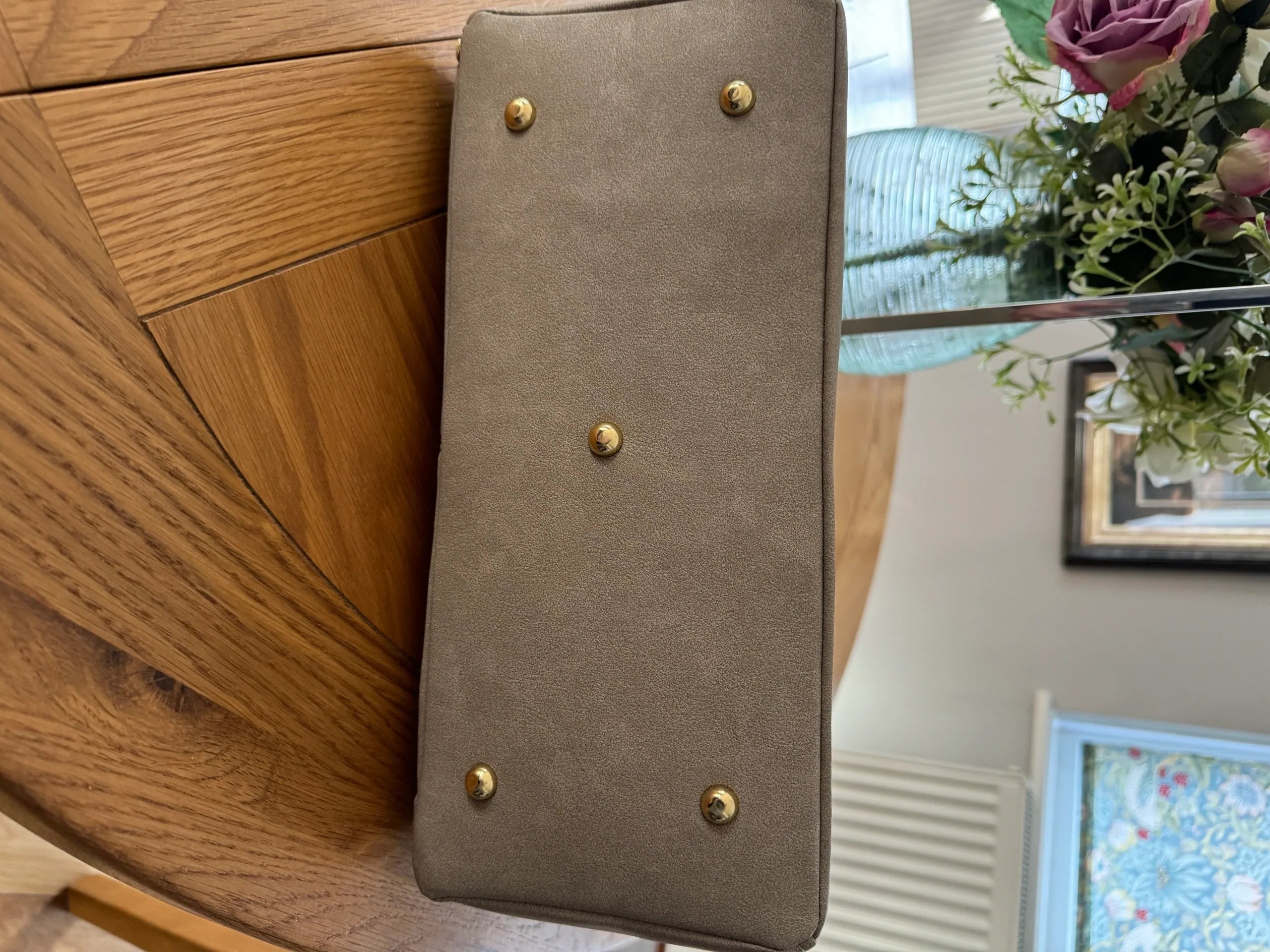 The Rudeneja Handbag