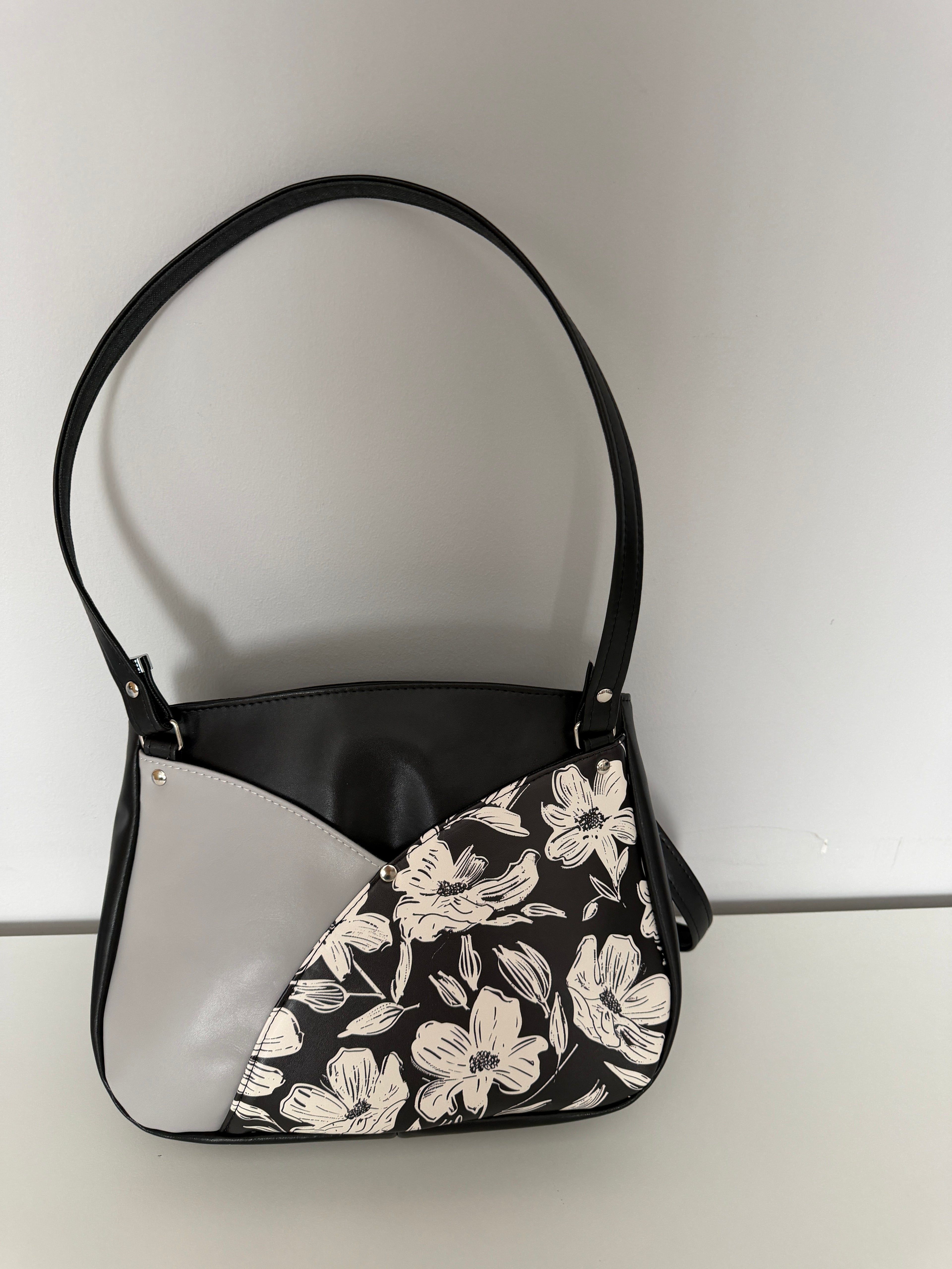 The Reverdie Bag