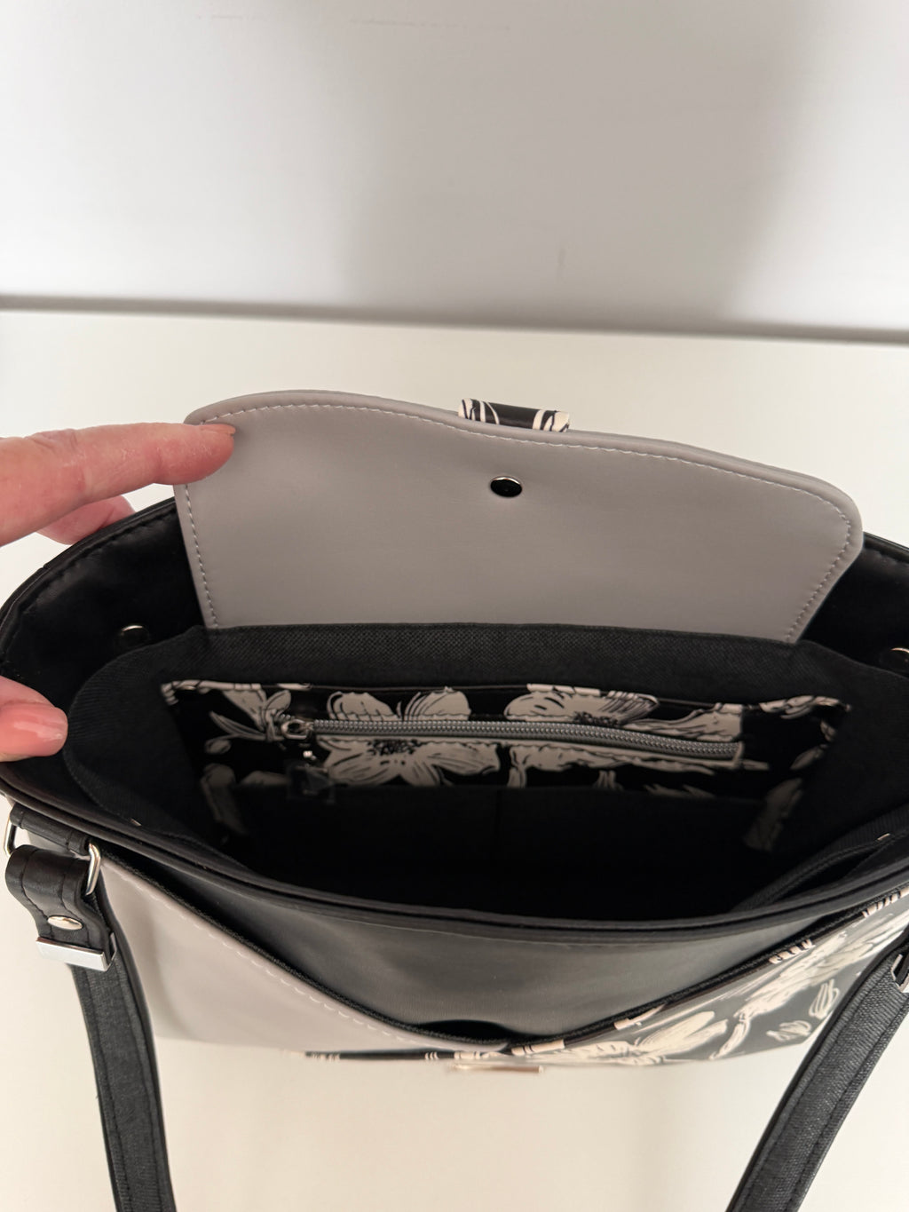 The Reverdie Bag
