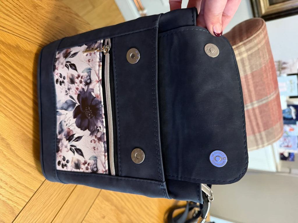 The Brunette Shoulder Bag