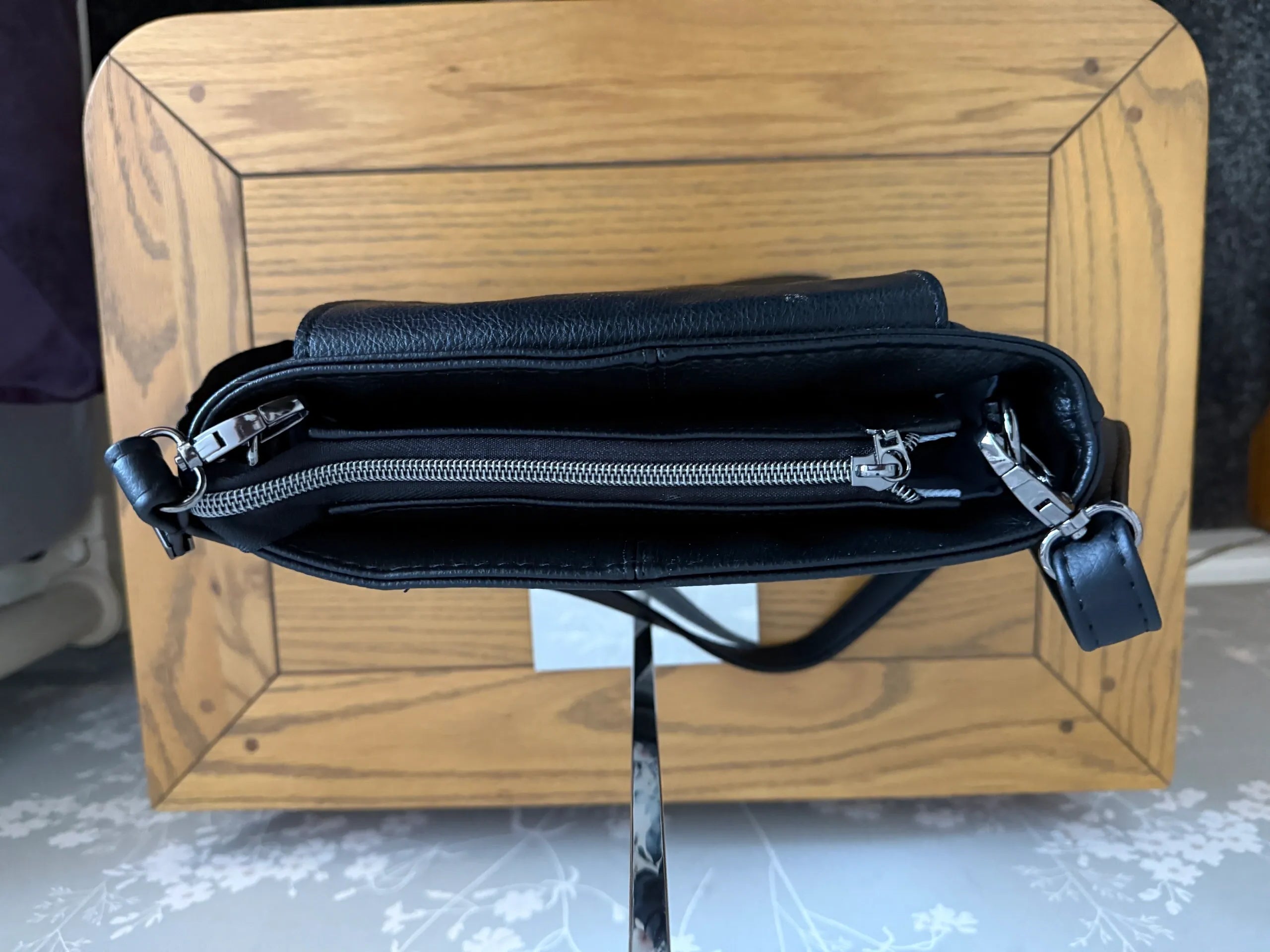 The Brunette Shoulder Bag