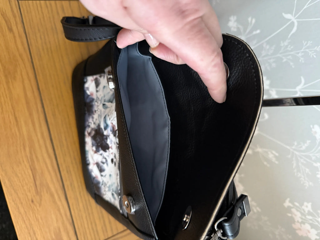 The Brunette Shoulder Bag